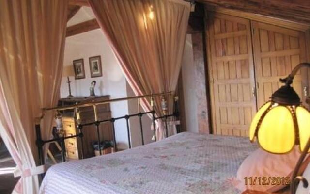 Hostal De Buen Amor