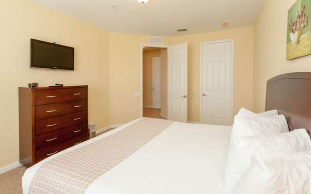 Vista Cay - 4804 Cayview Avenue #306