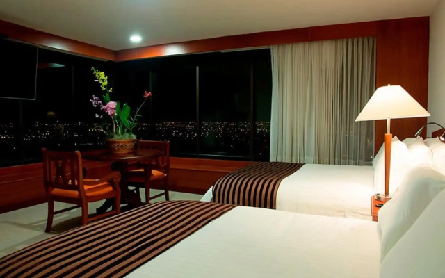 Torre De Cali Plaza Hotel