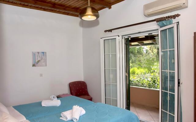 Holiday Apartments in Pelekas Beach, Corfu