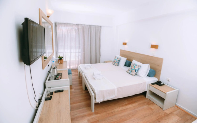 Santa Marina Unique Hotel