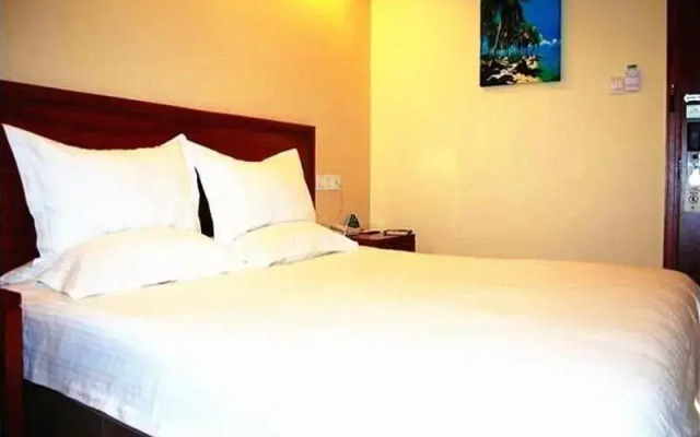 GreenTree Inn Xuyi Bus Station