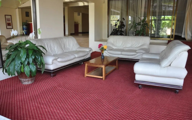 Tropic Inn Hotel