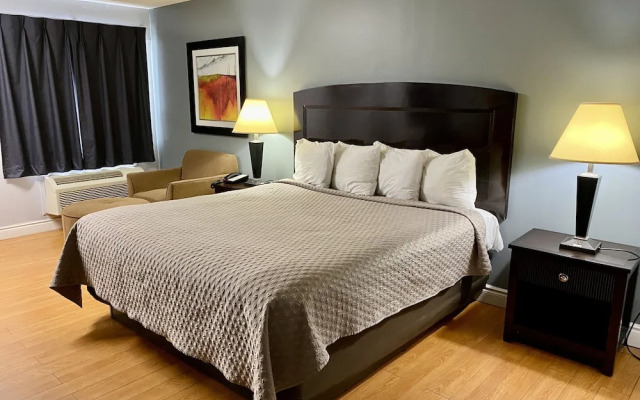 Kenora Motel