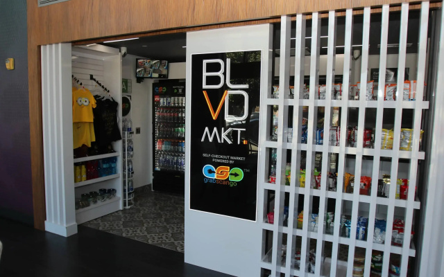 BLVD  and Studios Universal-Hollywood, Ascend  Collection