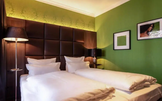 Haverkamp Suites