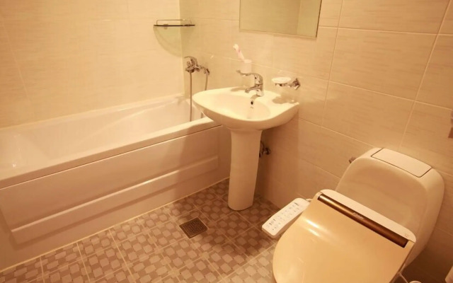 Goodstay Lanuit Hotel