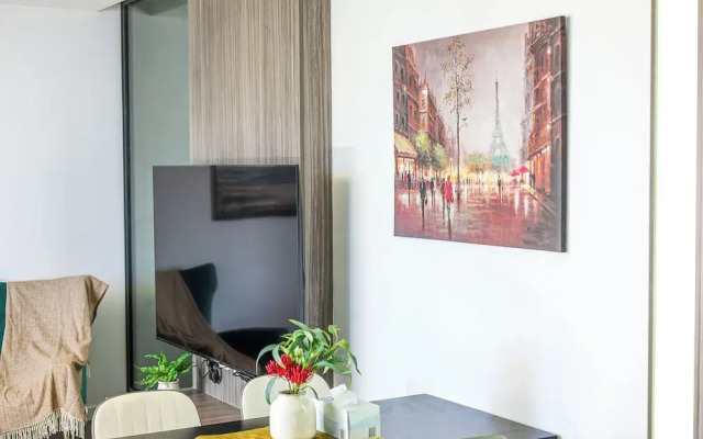 StayAU Leisure 2BR Modern CBD Apt