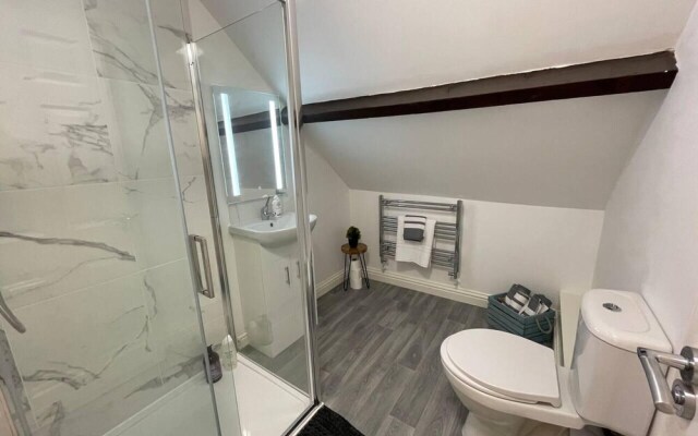 Luxurious 2-bed Apartment in Exmouth