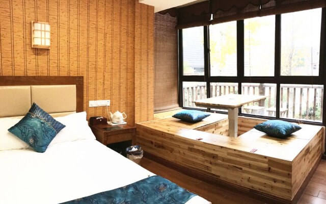 Jixiang Garden Inn
