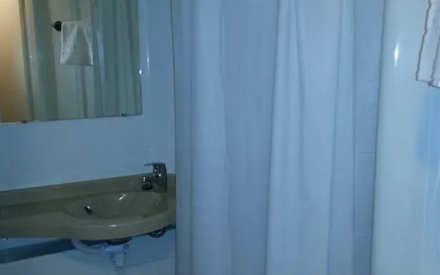 Auberge de jeunesse HI Bordeaux-Blanquefort (Ex Otellia)