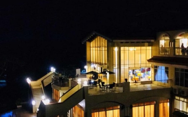 Hotel Palacio