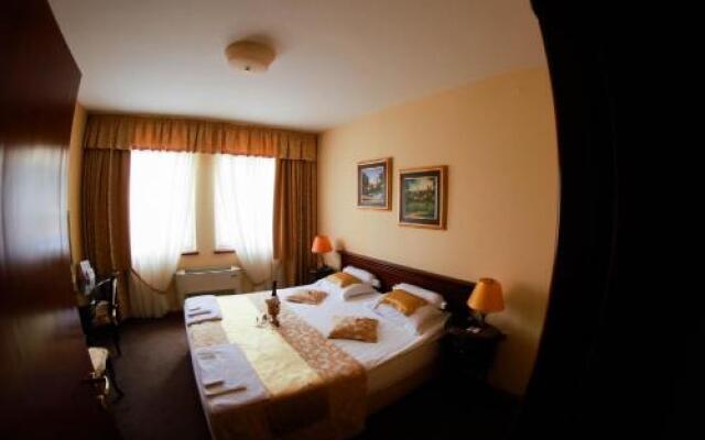 Garni Hotel Andric