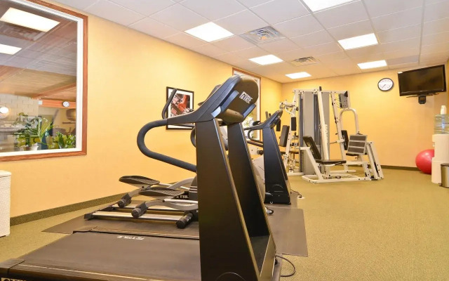 Comfort Inn & Suites Independence