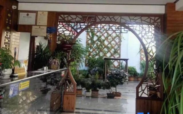 Zhuxiong Rugui Hotel