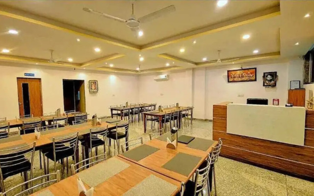 Aangan Palace