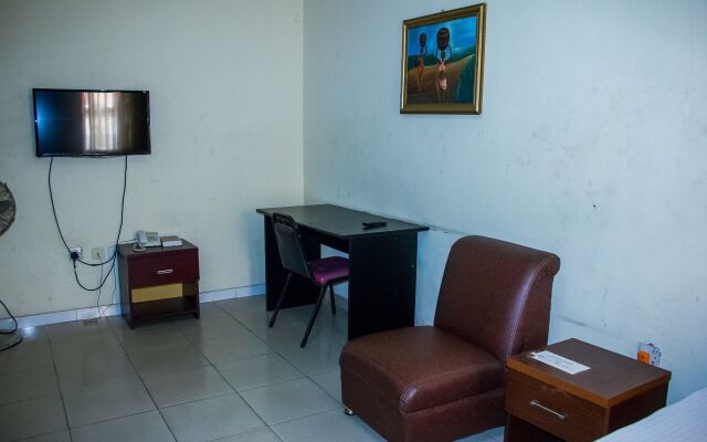 Cavitex  & Suites