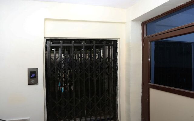 OYO 22662 Hotel Shivam