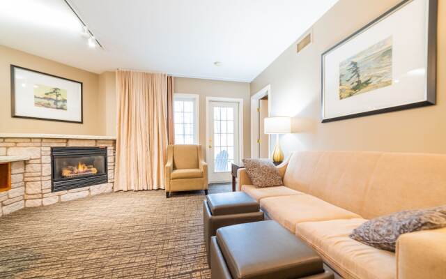 Horseshoe Valley Suites - The Aurora