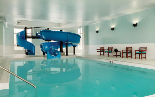 Radisson Hotel & Conference Centre Calgary Airport