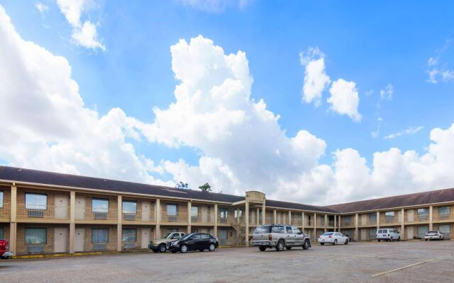 SureStay Plus by Best Western Beaumont