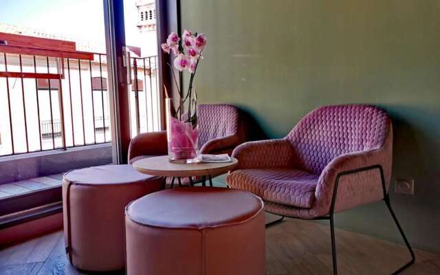 Grand Hôtel Dauphiné Toulon, Boutique Hôtel & Suites