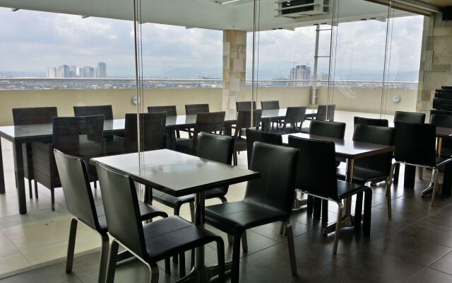 LPI Centre Residences