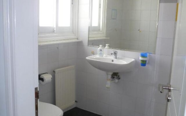 Double Room With Ensuite Bathroom At Datacom Building