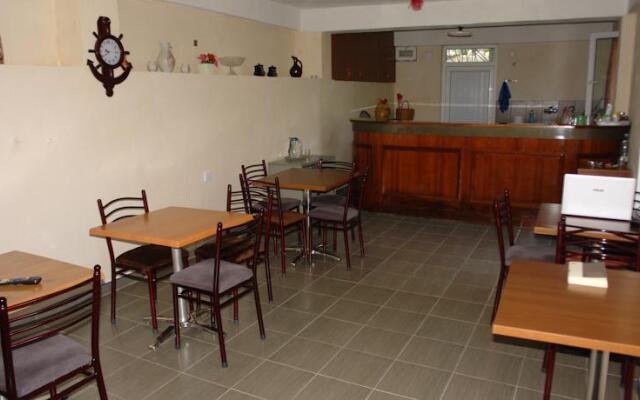 Sanni Guest House