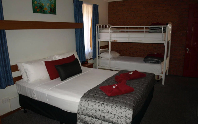 Old Coach Motor Inn Echuca