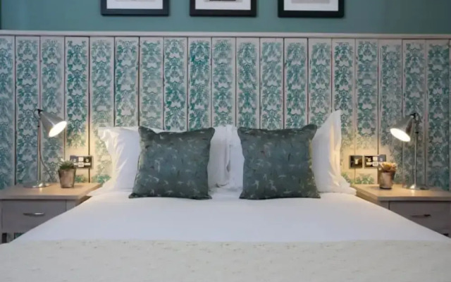 The Farmhouse at Mackworth