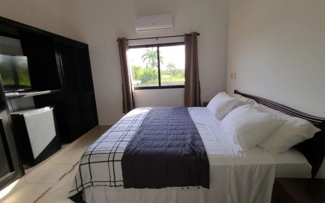 Spacious Private 7 Bedroom - Bachelor s Welcome