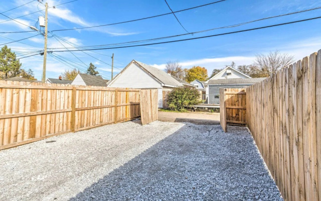 Pet-friendly Indianapolis Townhome w/ Yard!