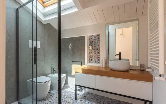 Oretea Apartment with Terrace