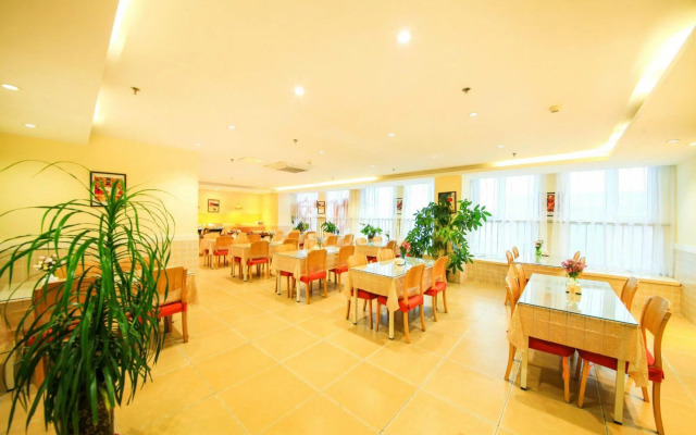 Homeinn Hotel (Jinan Changqing University Town)