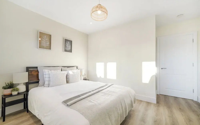 105A Beechwood Grove Flat