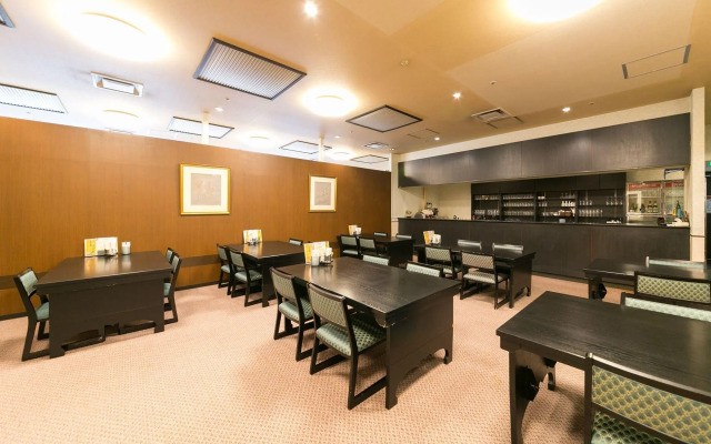 Pearl Hotel Ota