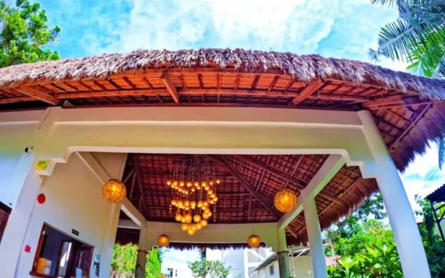 Divers Lodge Plumeria