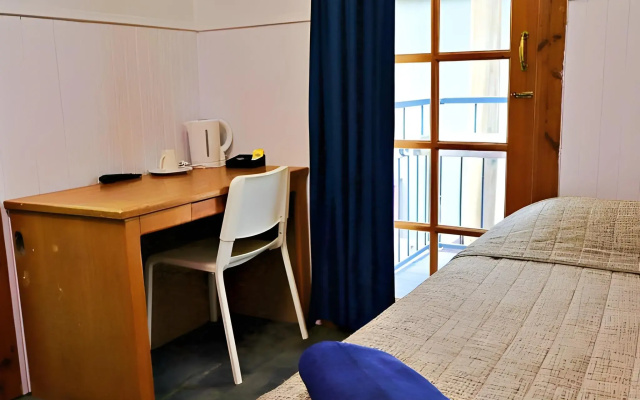 Brisbane Manor Hotel