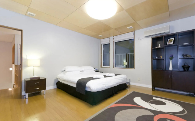 Furano Fresh Powder Apartments and Chalet