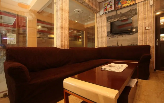 Oyo 512 Hotel Brindaban