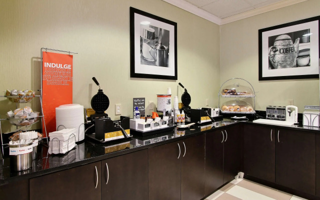 Hampton Inn Savannah-I-95/Richmond Hill