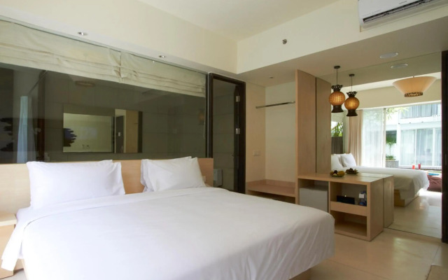 The Akmani Legian