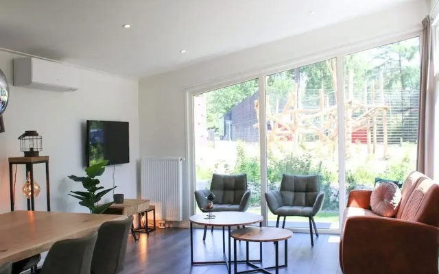 Stylish Hoenderloo Family Bungalow