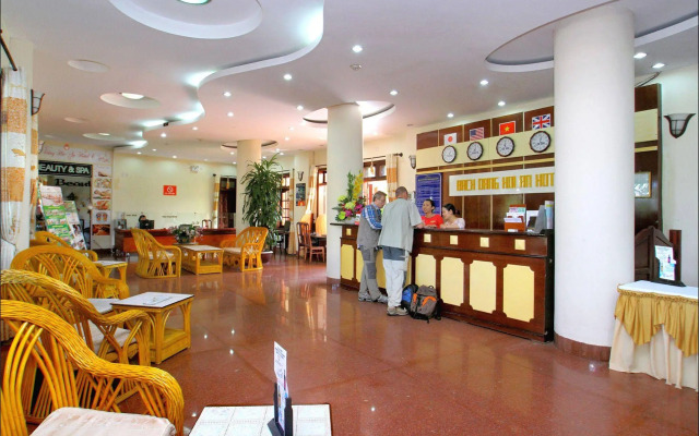Bach Dang Hoi An Hotel