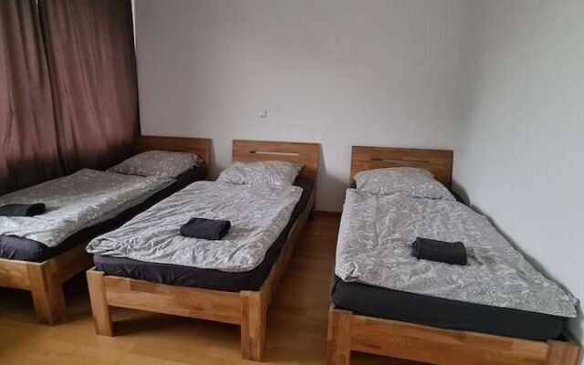 Stunning 1-bed Apartment in Neuss