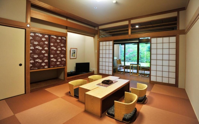 Deluxe with Open Air Bath Japanese-Style Room 사진 1