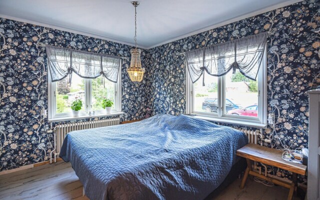 Beautiful Home in Vara With 4 Bedrooms and Wifi