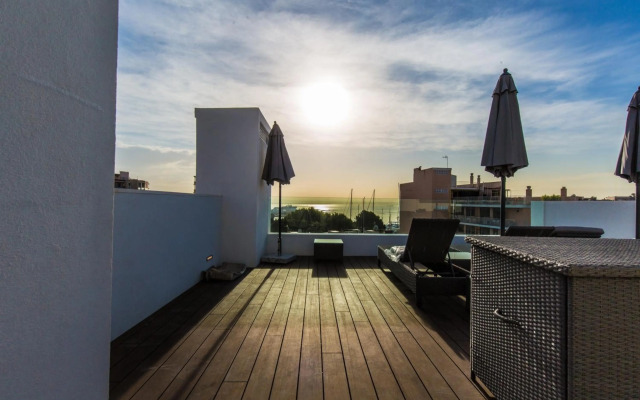 Terreno Suites