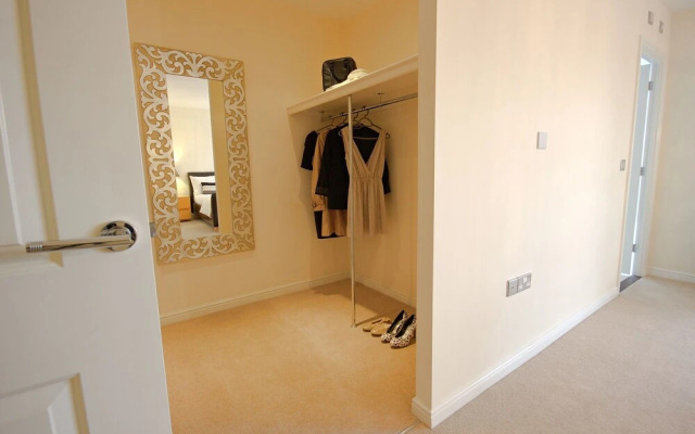 Trevelyan Court
